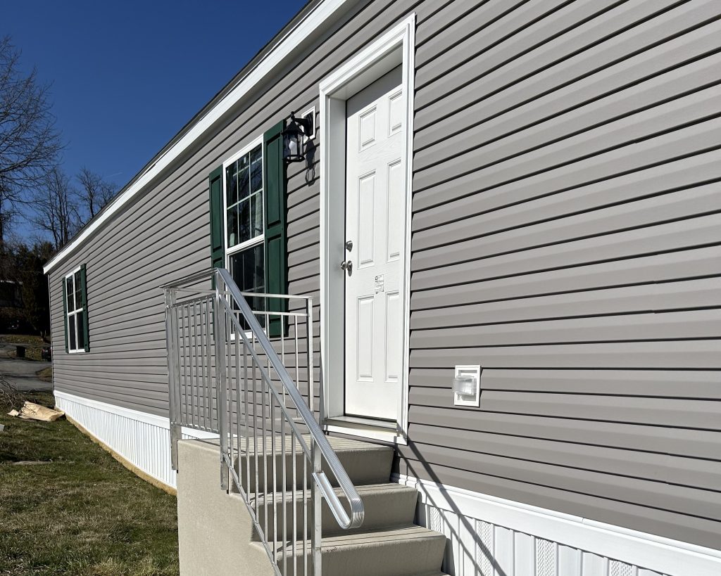 266 Laurie Lane GMMH Clear View Communities