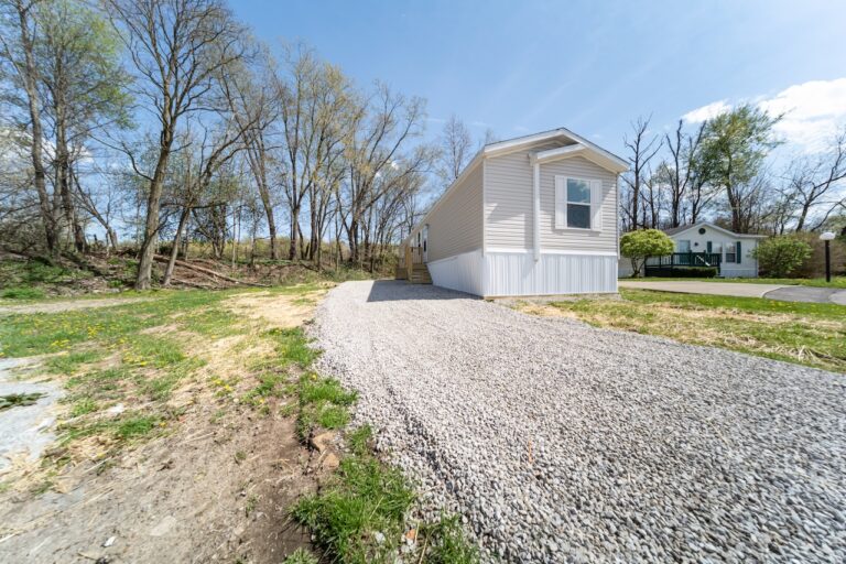best manufactured home in Mansfeld ohio lot 16 1