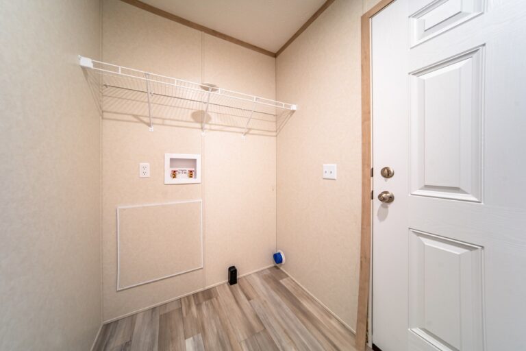 best manufactured home in Mansfeld ohio lot 16 4