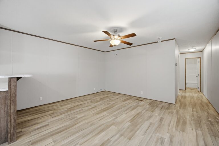 best manufactured home in royal village toledo - Lot 2085