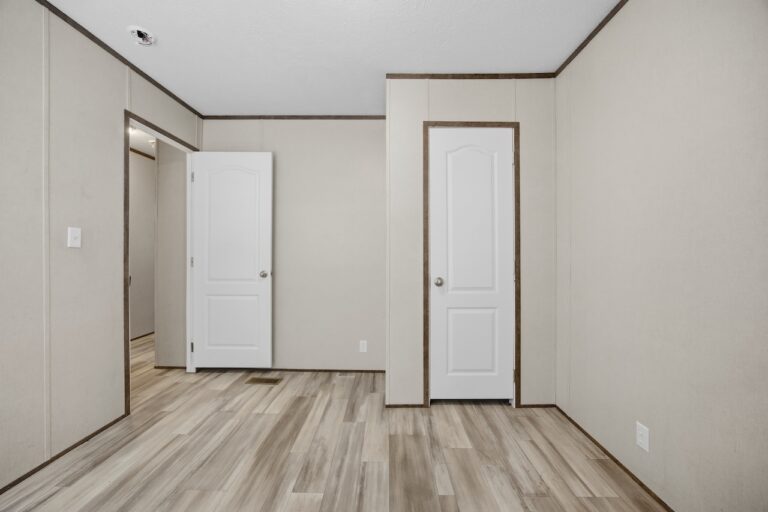 best manufactured home in royal village toledo - Lot 20810