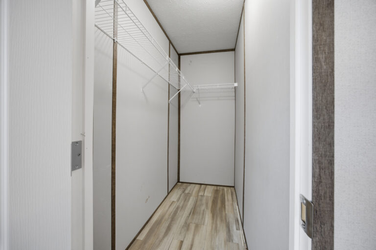 best manufactured home in royal village toledo - Lot 20814