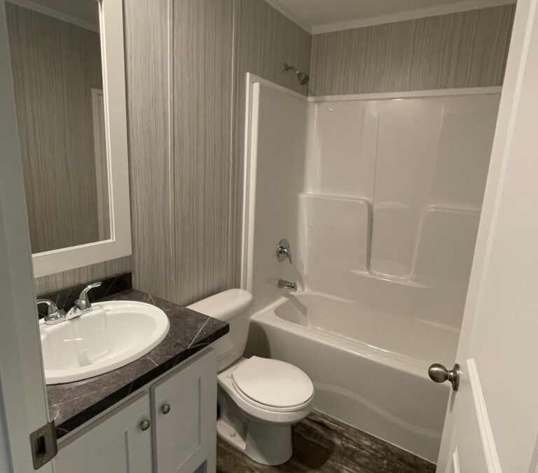 manufactured-home-in-spring-garden-lot-5118-hollyrd-best-home-for-sale-00012