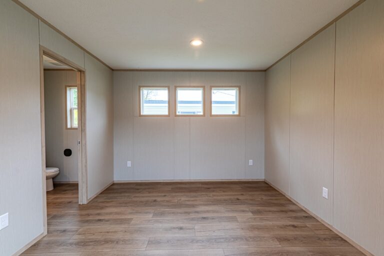 best manufactured SINGLE wide home in HIDDEN VALLEY BULGER PA - lot 1408 - 13