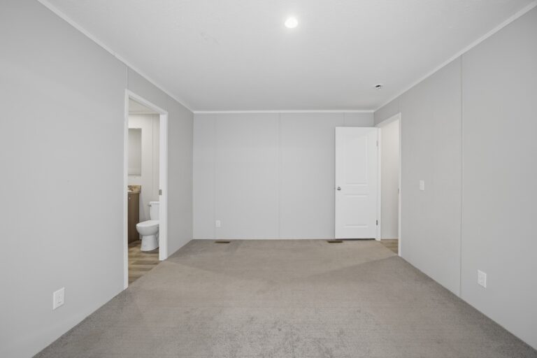 best manufactured home in royal village toledo - Lot 109 - 10