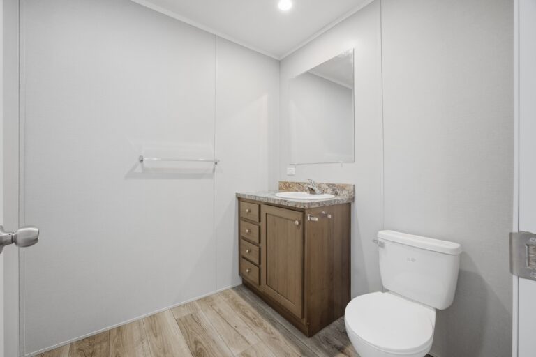 best manufactured home in royal village toledo - Lot 109 - 12