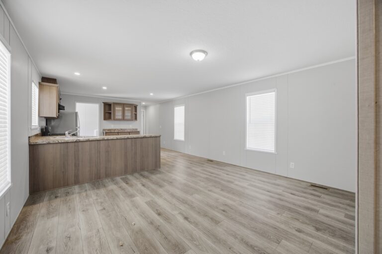 best manufactured home in royal village toledo - Lot 109 - 14