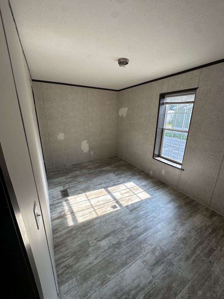 manufactured home in toledo dutch housing lot 5 - 00008