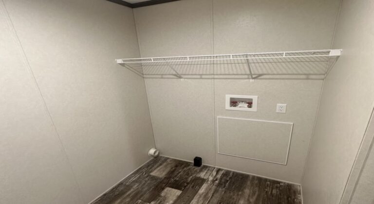 best manufactured home in royal village toledo ohio lot 20500006