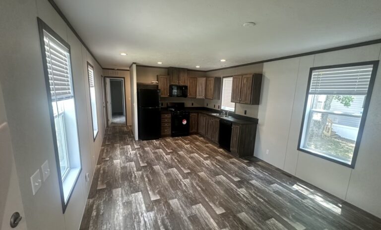 best manufactured home in royal village toledo ohio lot 20500007