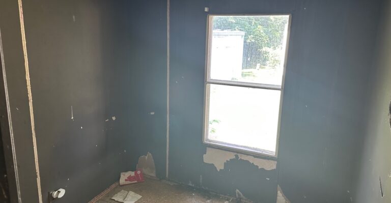 best manufactured home in royal village toledo ohio lot 147 - 00008