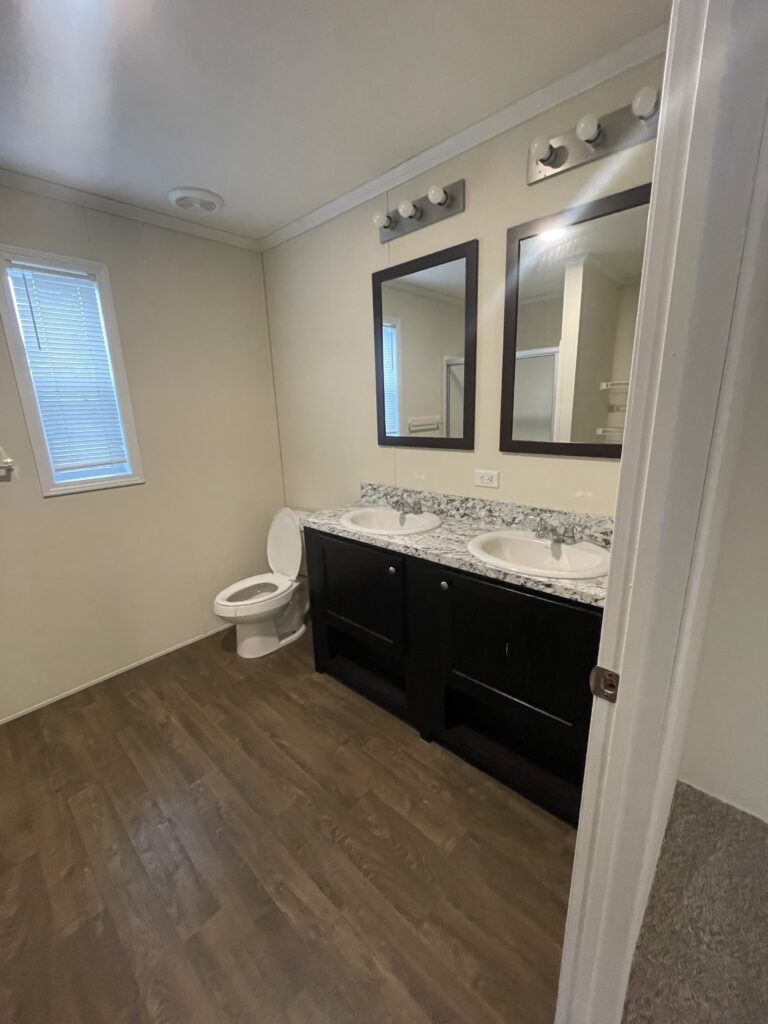 manufactured home in pioneer acres lot 49 adventure - 9