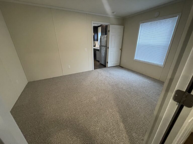 manufactured home in pioneer acres lot 49 adventure - 10