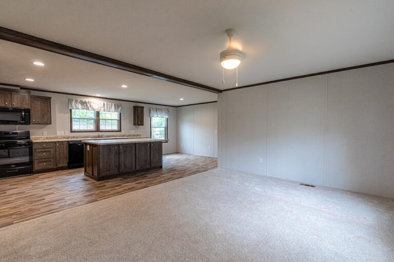 best manufactured double wide home in hidden valley bulger PA - lot 1328 - 6