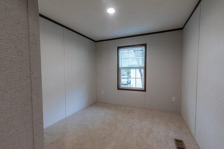 best manufactured double wide home in hidden valley bulger PA - lot 1328 - 19