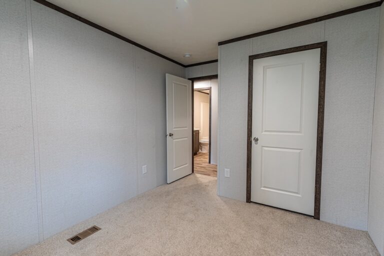best manufactured double wide home in hidden valley bulger PA - lot 1328 - 20