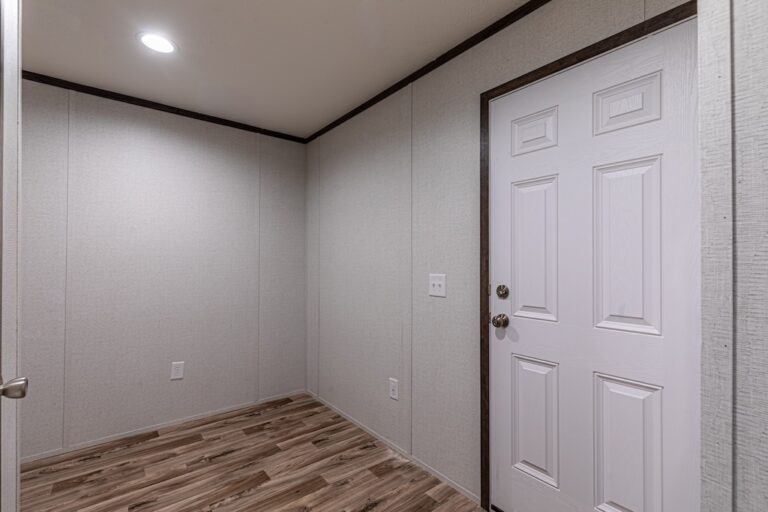 best manufactured double wide home in hidden valley bulger PA - lot 1328 - 21