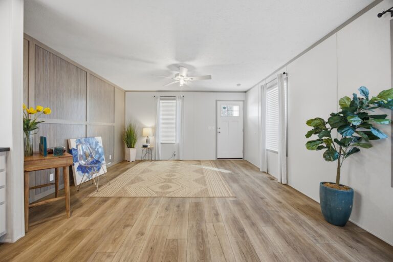 best manufactured home in royal village toledo - Lot 139 - 3