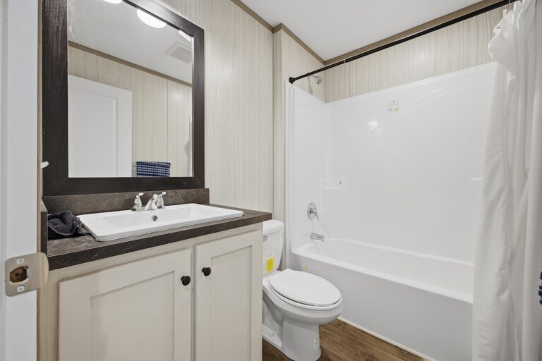 best manufactured home in royal village toledo - Lot 139 - 10