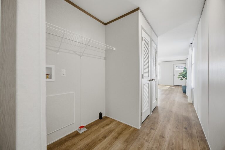 best manufactured home in royal village toledo - Lot 139 - 11