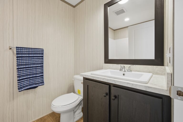 best manufactured home in royal village toledo - Lot 139 - 14