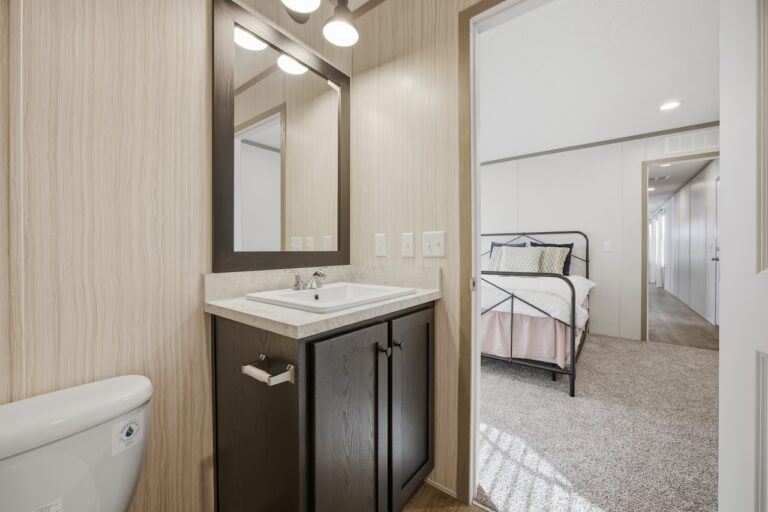 best manufactured home in royal village toledo - Lot 139 - 15