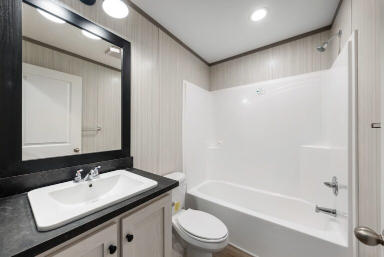 best manufactured home in lakeview in mansfield, ohio - Lot 12 - 21