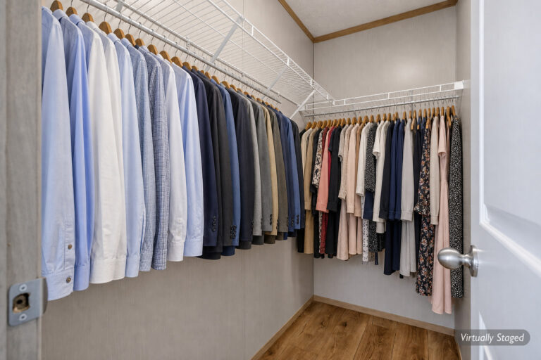 Walk-In Closet(s)_1_output_1