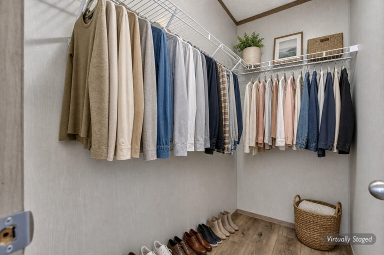 Walk-In Closet(s)_1_output_1