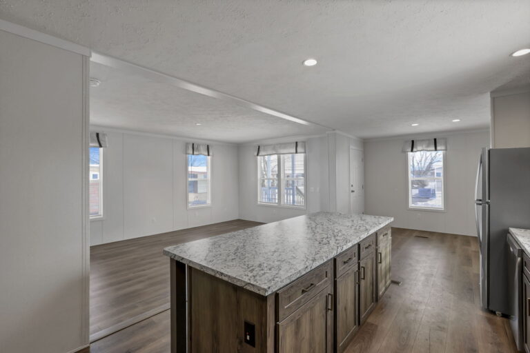 best manufactured home in crystal lake - lot 7114