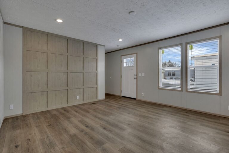 best manufactured home in crystal lake - lot 747