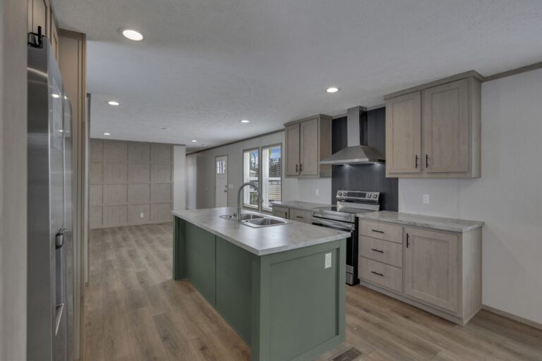 best manufactured home in crystal lake - lot 7411