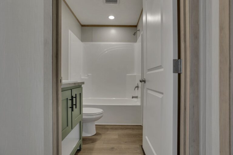 best manufactured home in crystal lake - lot 7419