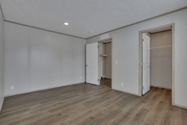 best manufactured home in crystal lake - lot 7423