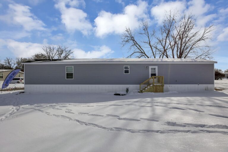 best manufactured home in crystal lake - lot 7428