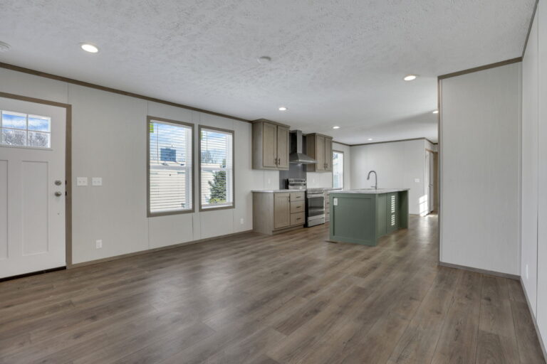 289-web-or-mls-SMEP3879