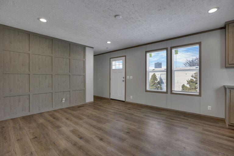 290-web-or-mls-SMEP3884