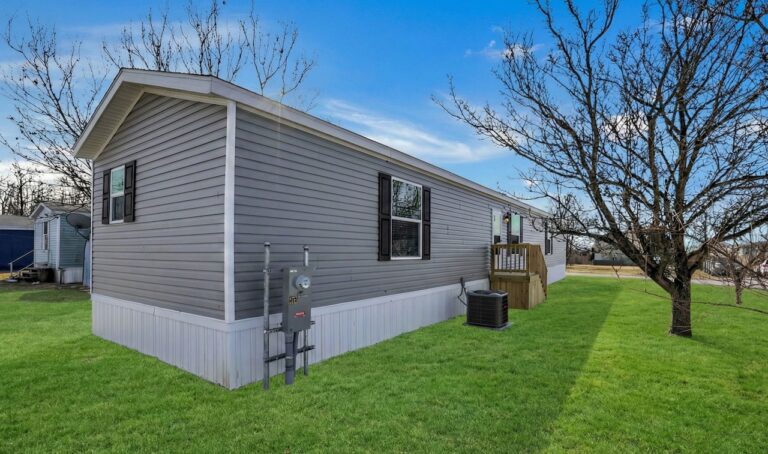best manufactured home in crystal lake - lot 212 - 2