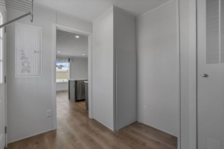 best manufactured home in crystal lake - lot 502 - 3