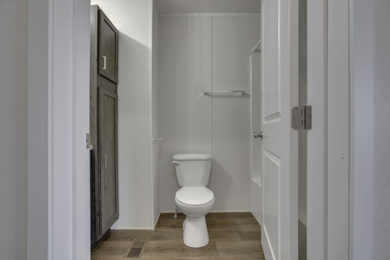 best manufactured home in crystal lake - lot 501 - 19