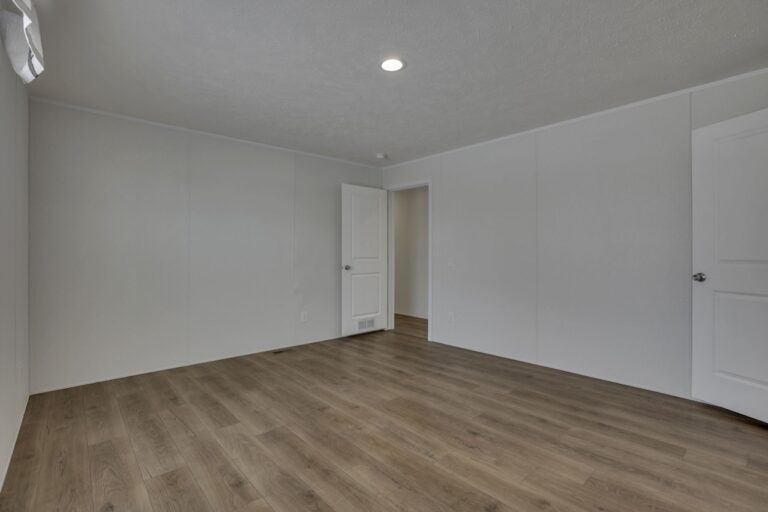 best manufactured home in crystal lake - lot 501 - 23