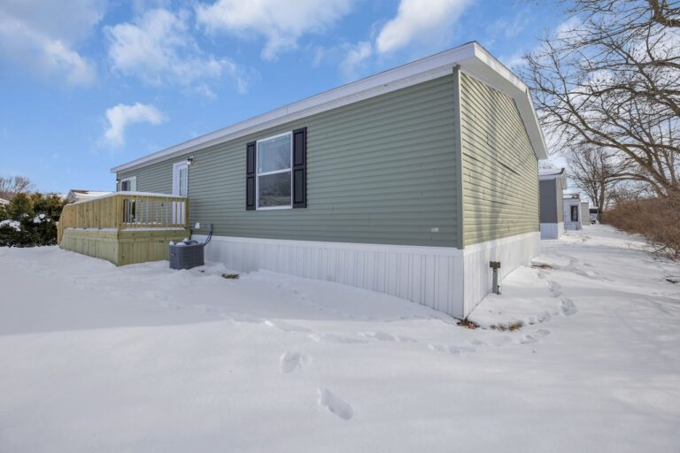 best manufactured home in crystal lake - lot 501 - 1