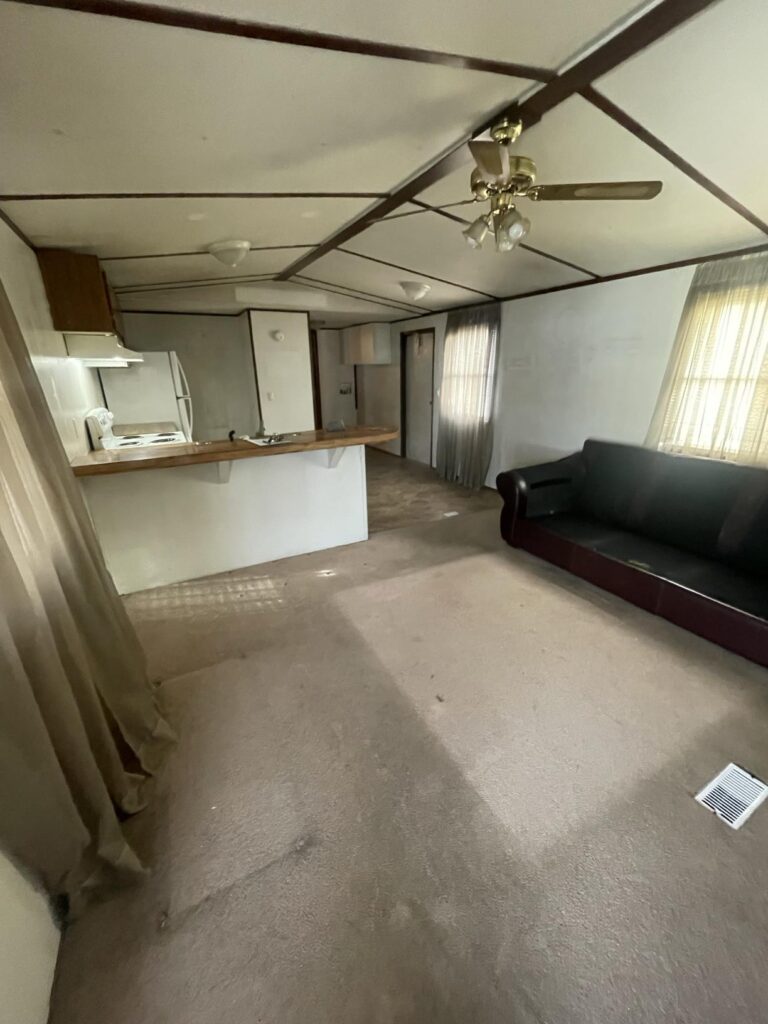 Pioneer 27 Adventure Road Manuafactured Home For Sale (15)