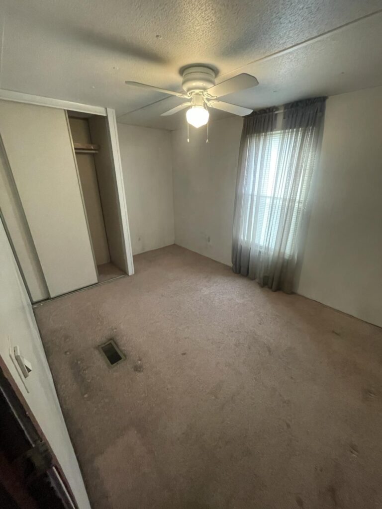 Pioneer 27 Adventure Road Manuafactured Home For Sale (17)