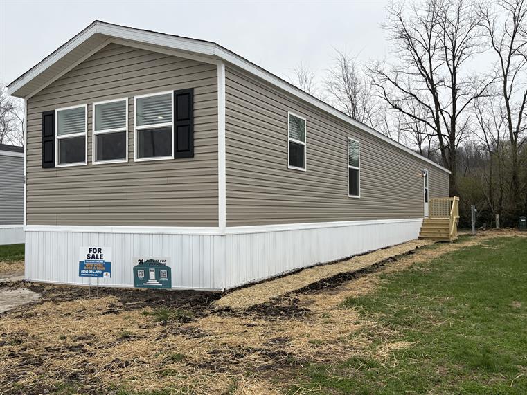 Kenowa Estates Lot 8 (4)
