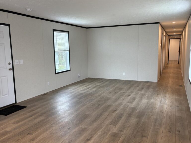 Kenowa Estates Lot 8 (7)