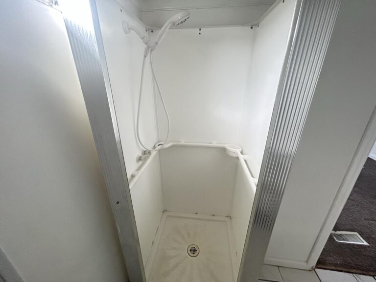 Royal Village Lot 196 RVMH (4)